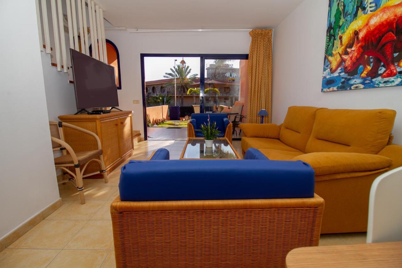 Vila Duplex Meloneras With Free Wifi And Private Garden Exteriér fotografie