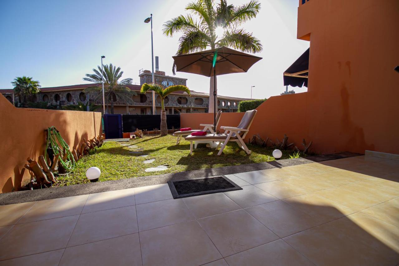 Vila Duplex Meloneras With Free Wifi And Private Garden Exteriér fotografie